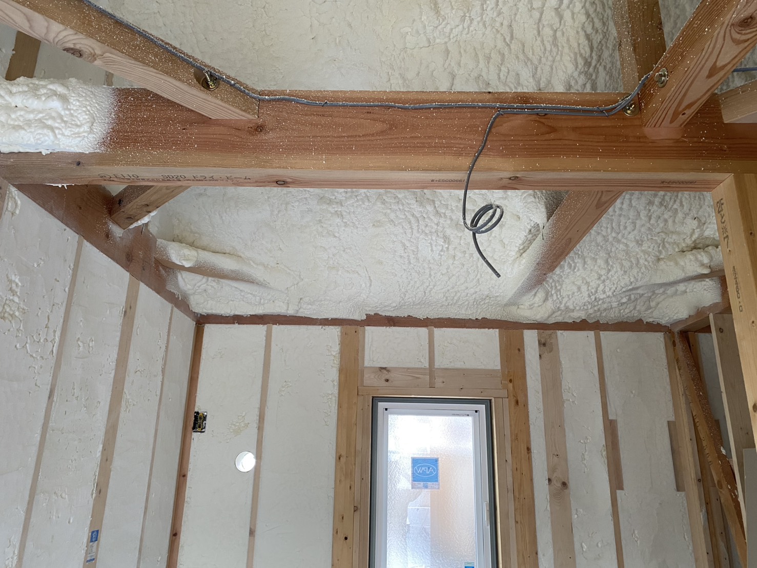 エコ住宅の新基準！樹脂サッシと発泡ウレタンで、快適で個性的な住まいを実現します！